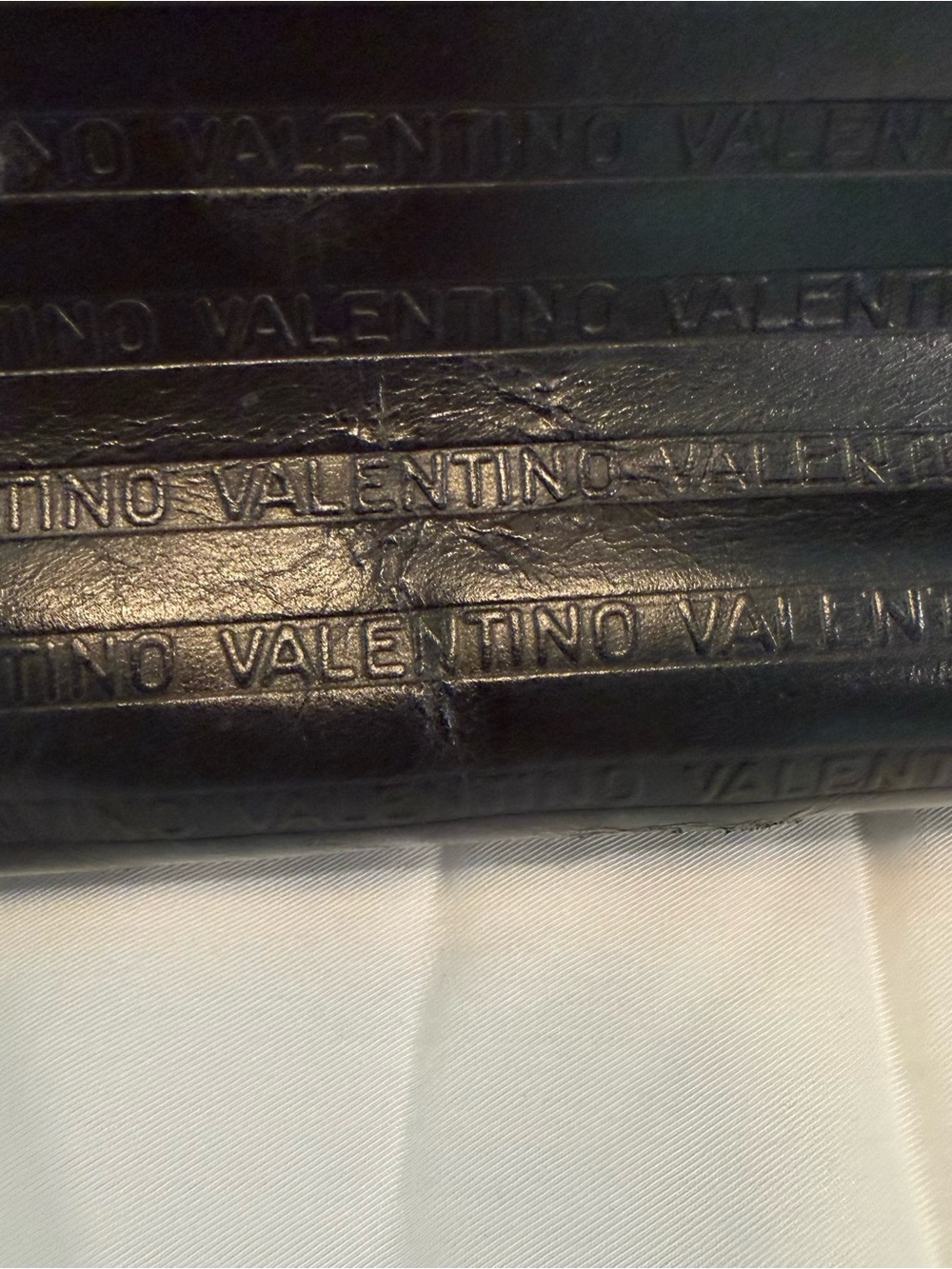 Mario Valentino Black Leather Clutch with Gold Plaque - Picture 5 of 6